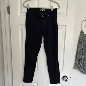 Women's Black Skinny Jeans